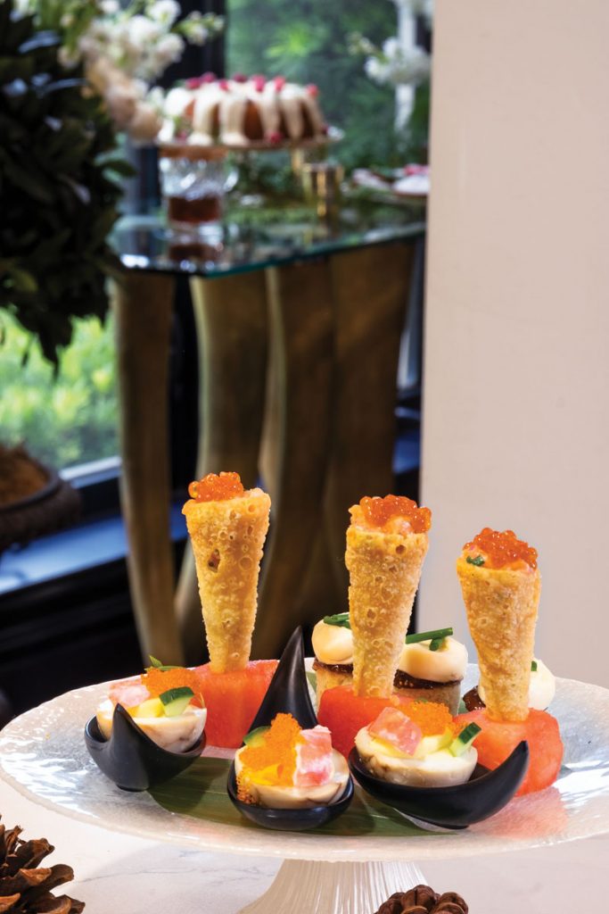 salmon tartare cones and Alaskan king crab dragon eggs, photo by Jerry Rabinowitz