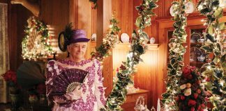 Stranahan House offers Victorian Christmas Tours